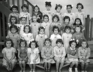 ECOLE BERNARDIN FILLES 1949 XXX N01